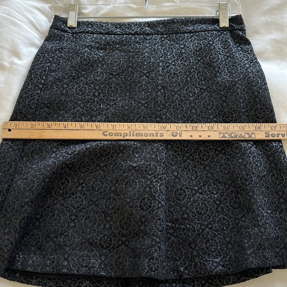 NWOT LOFT black skirt - Picture 10 of 10